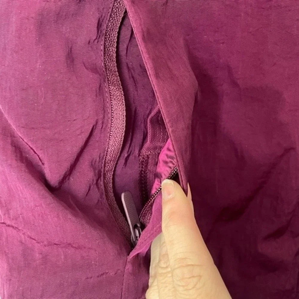 Lululemon Non-Stop Quilted Reversible Weatherproof Bomber Jacket Marvel Size 2 - Picture 6 of 11